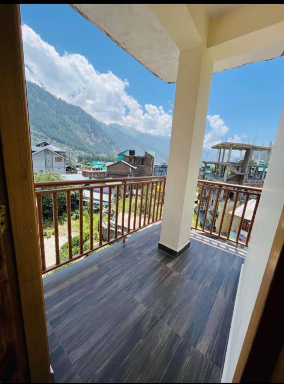 Hotel Hadimba Regency ! Free 4 Wheeler Parking ! Mountain View Rooms ! Near Mall Road Manali Exterior foto